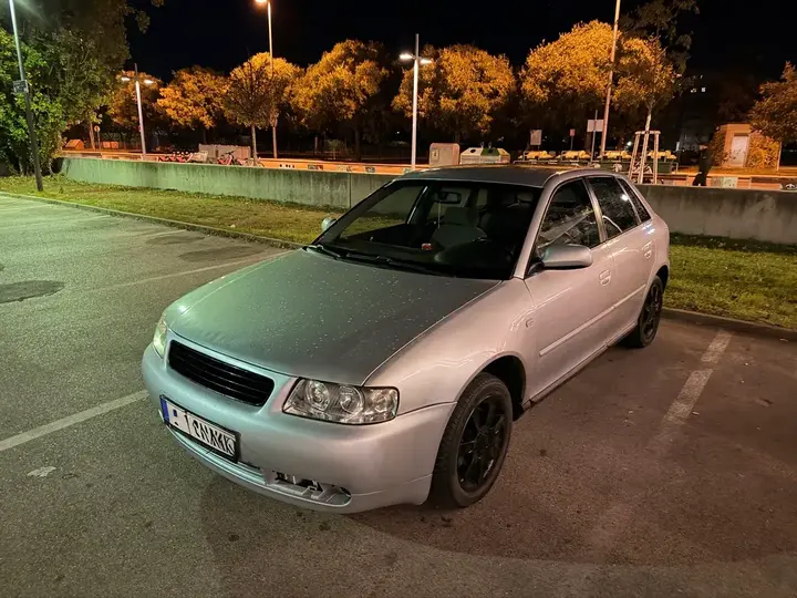 Audi A3 2001 photo 2