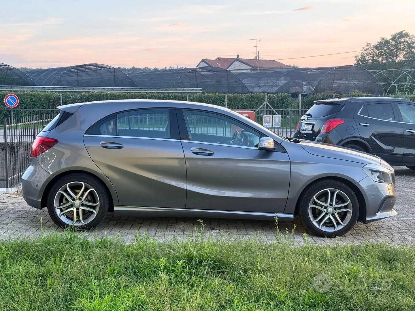 Mercedes-Benz A 180 2017 photo 3