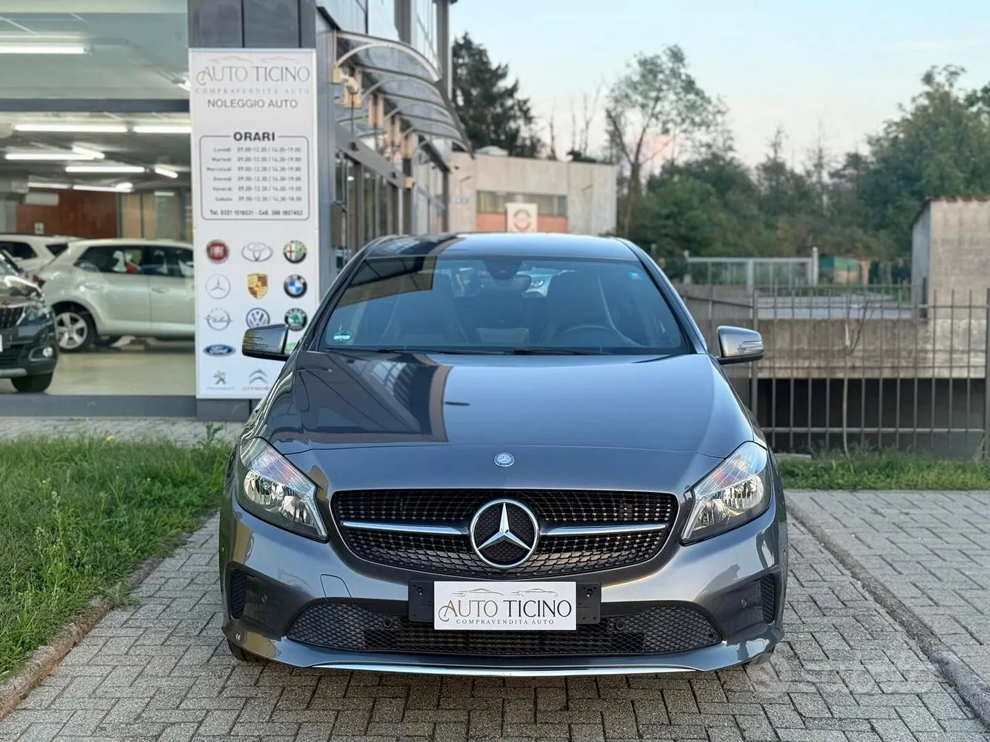 Mercedes-Benz A 180 2017 photo 2
