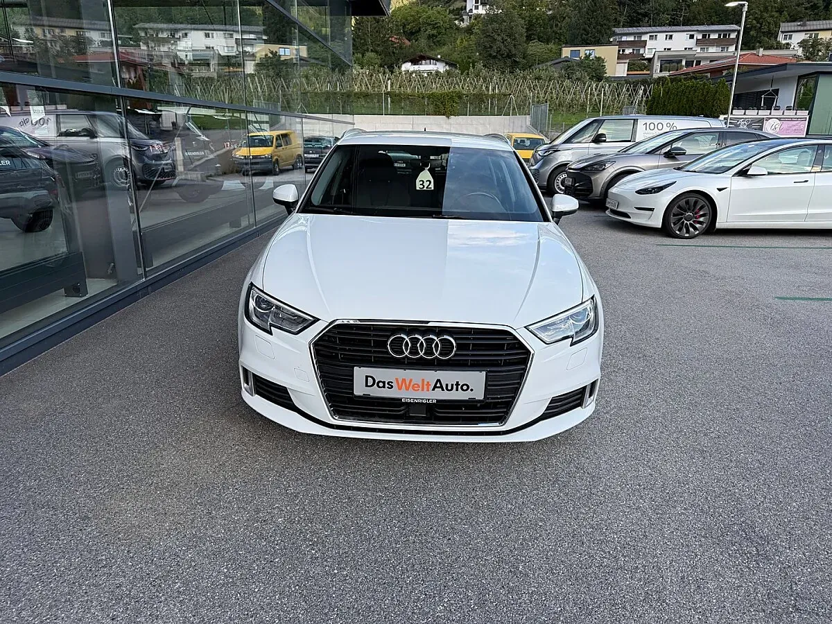 Audi A3 Sportback 2019 photo 2