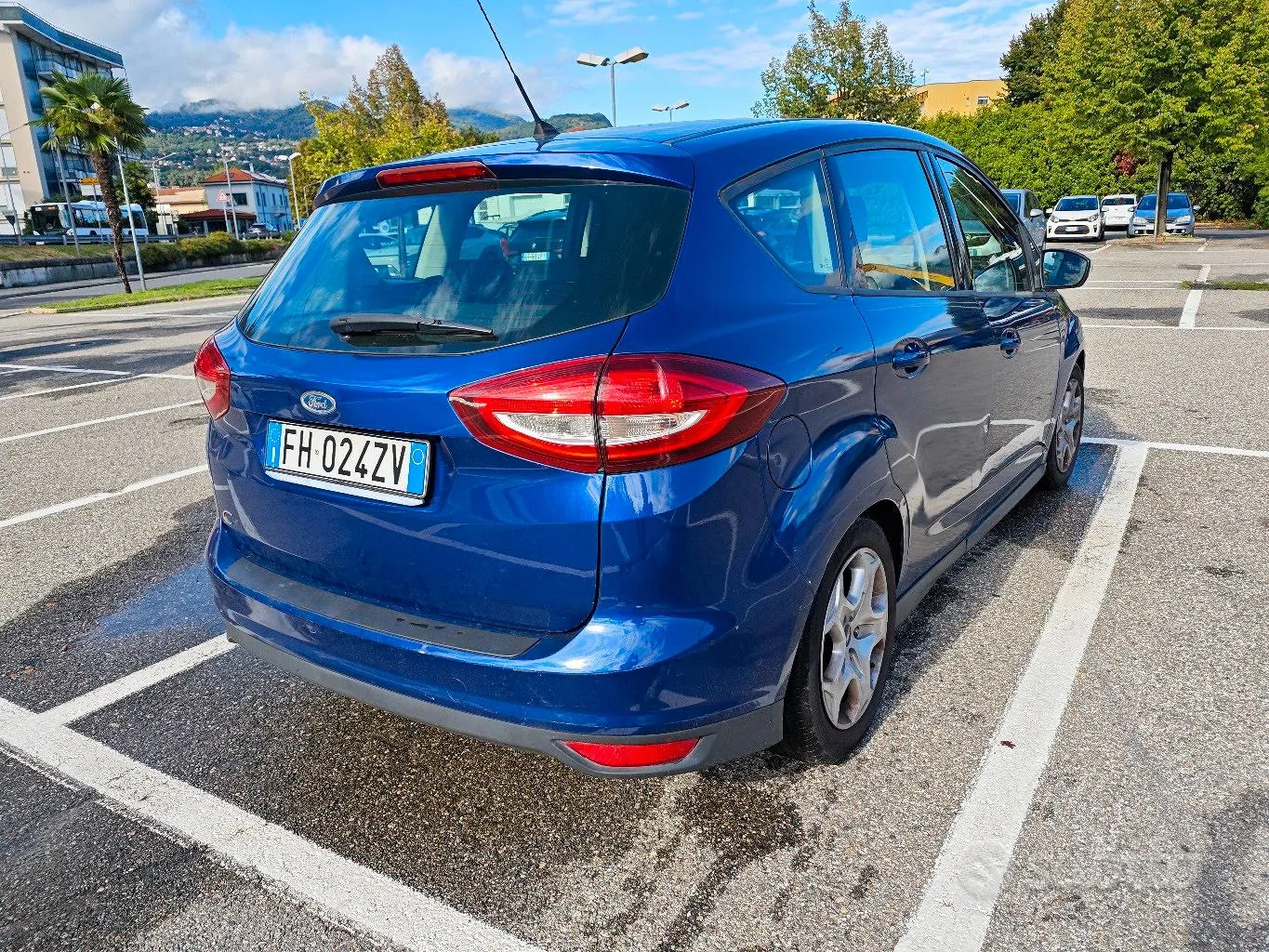 Ford C-Max 2017 photo 3