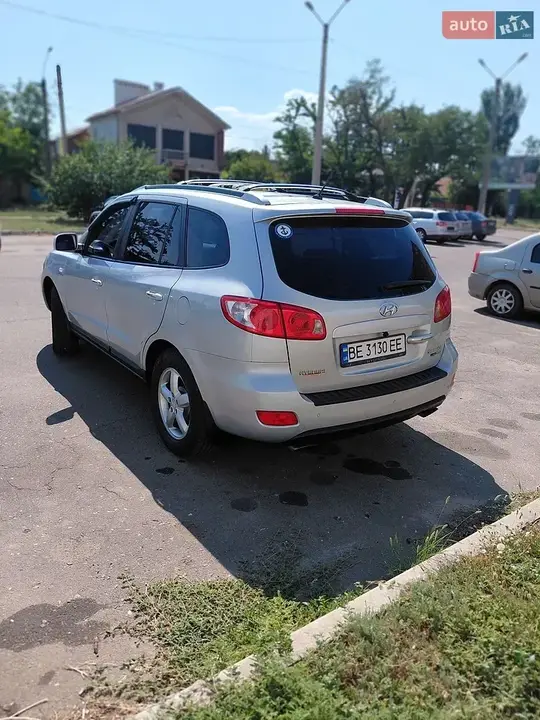 Hyundai Santa Fe 2008 photo 4