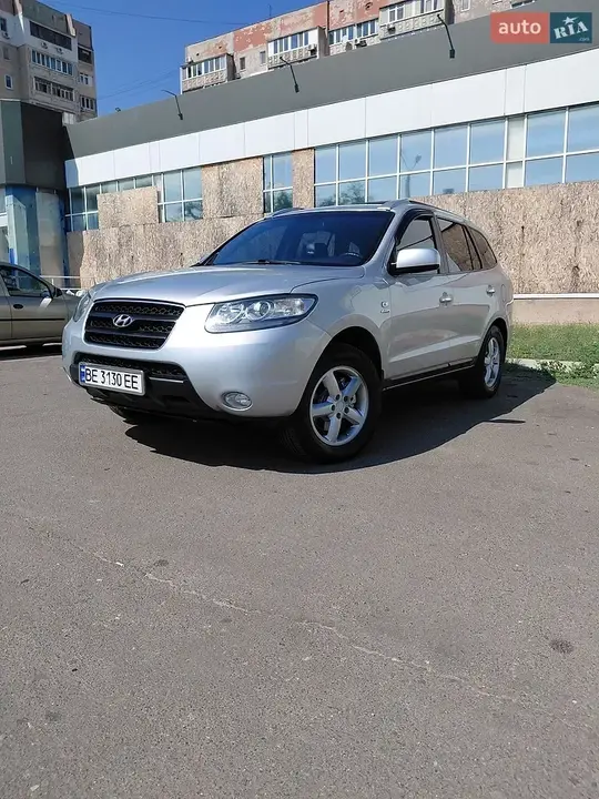 Hyundai Santa Fe 2008 photo 2
