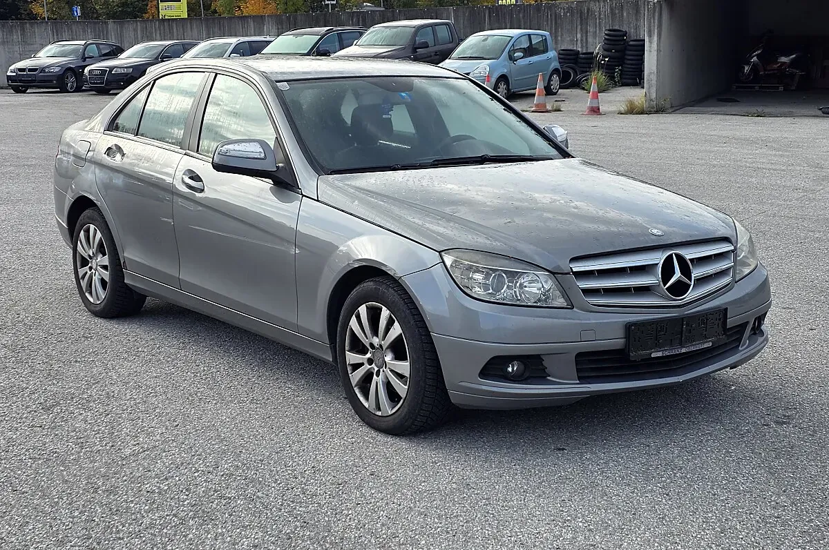 Mercedes-Benz C-Class 2007 photo 3