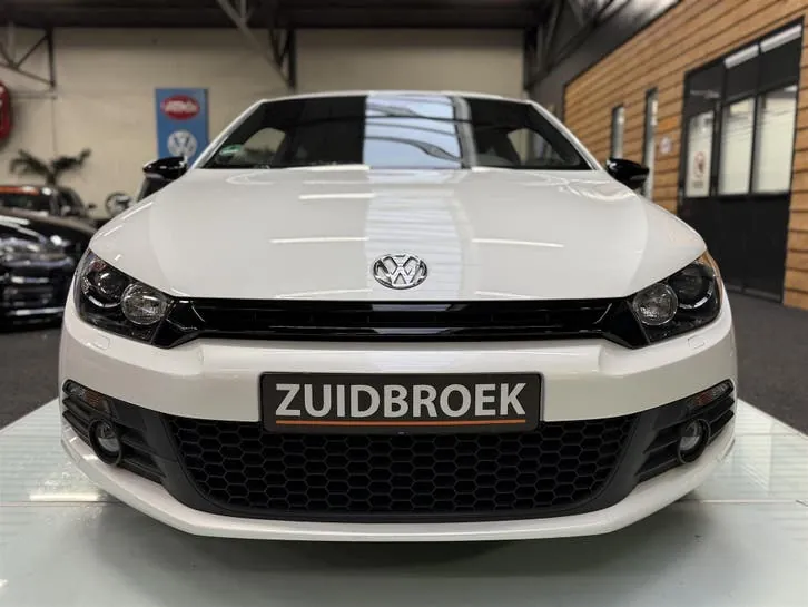 Volkswagen Scirocco 2012 photo 2
