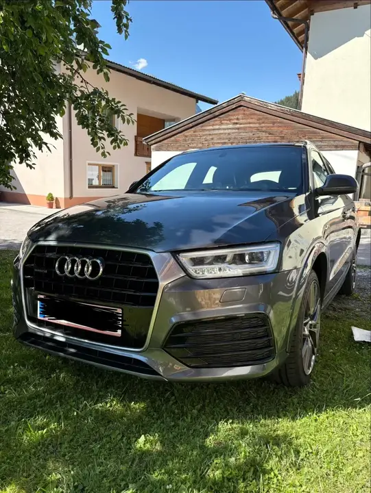 Audi Q3 2015 photo 3