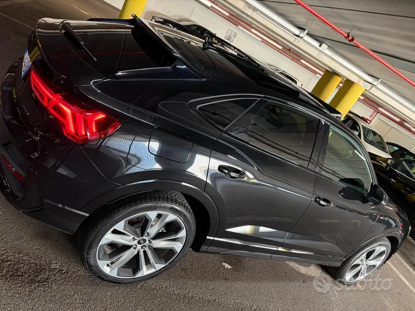 Audi Q3 2021 photo 3