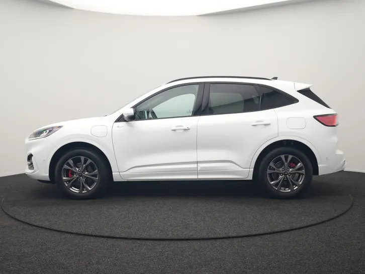 Ford Kuga 2022 photo 2