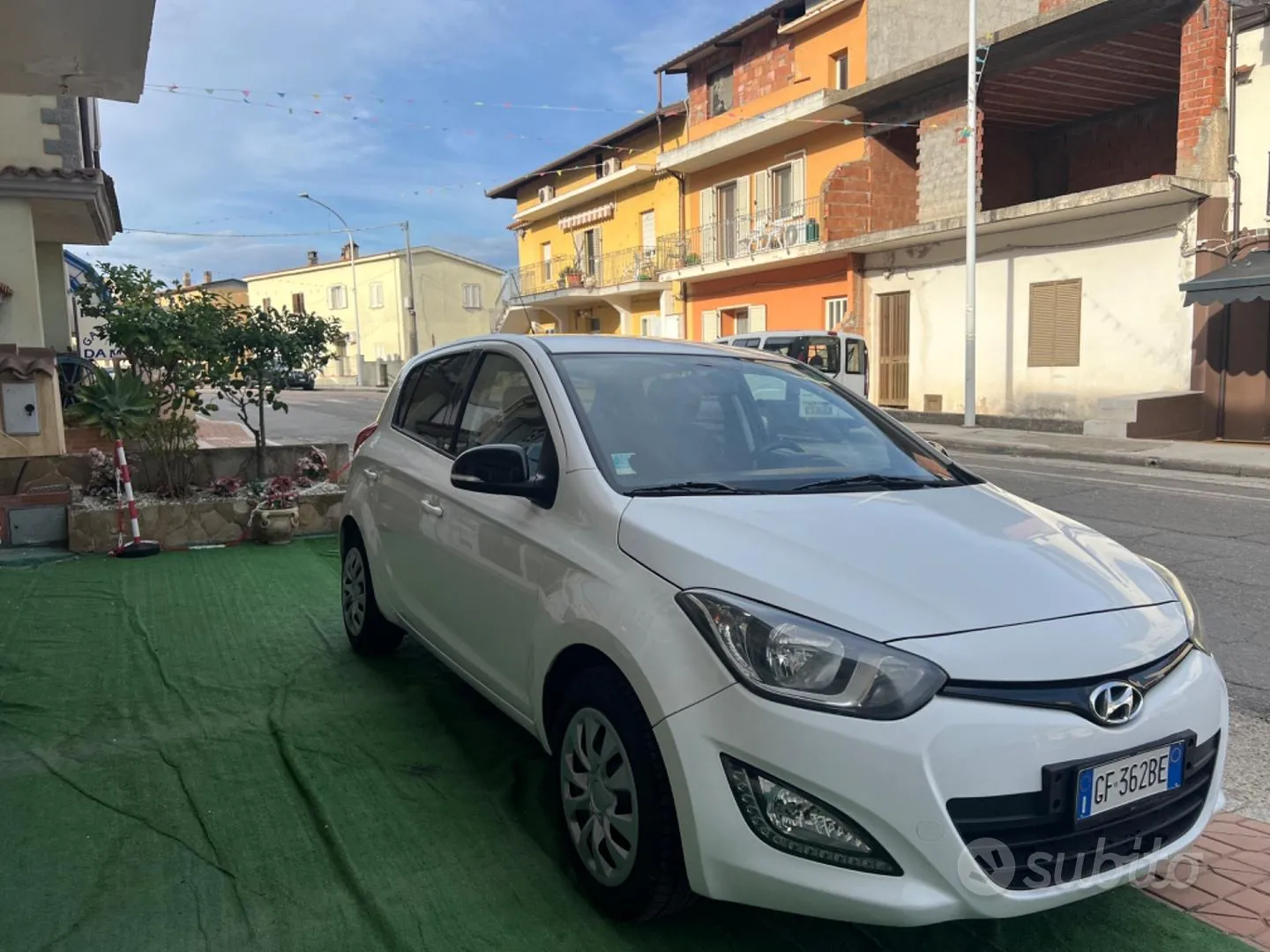 Hyundai I20 2015 photo 2