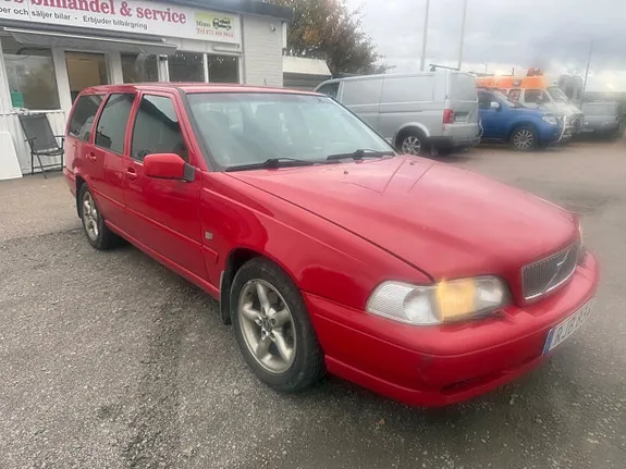 Volvo V70 2000 photo 3