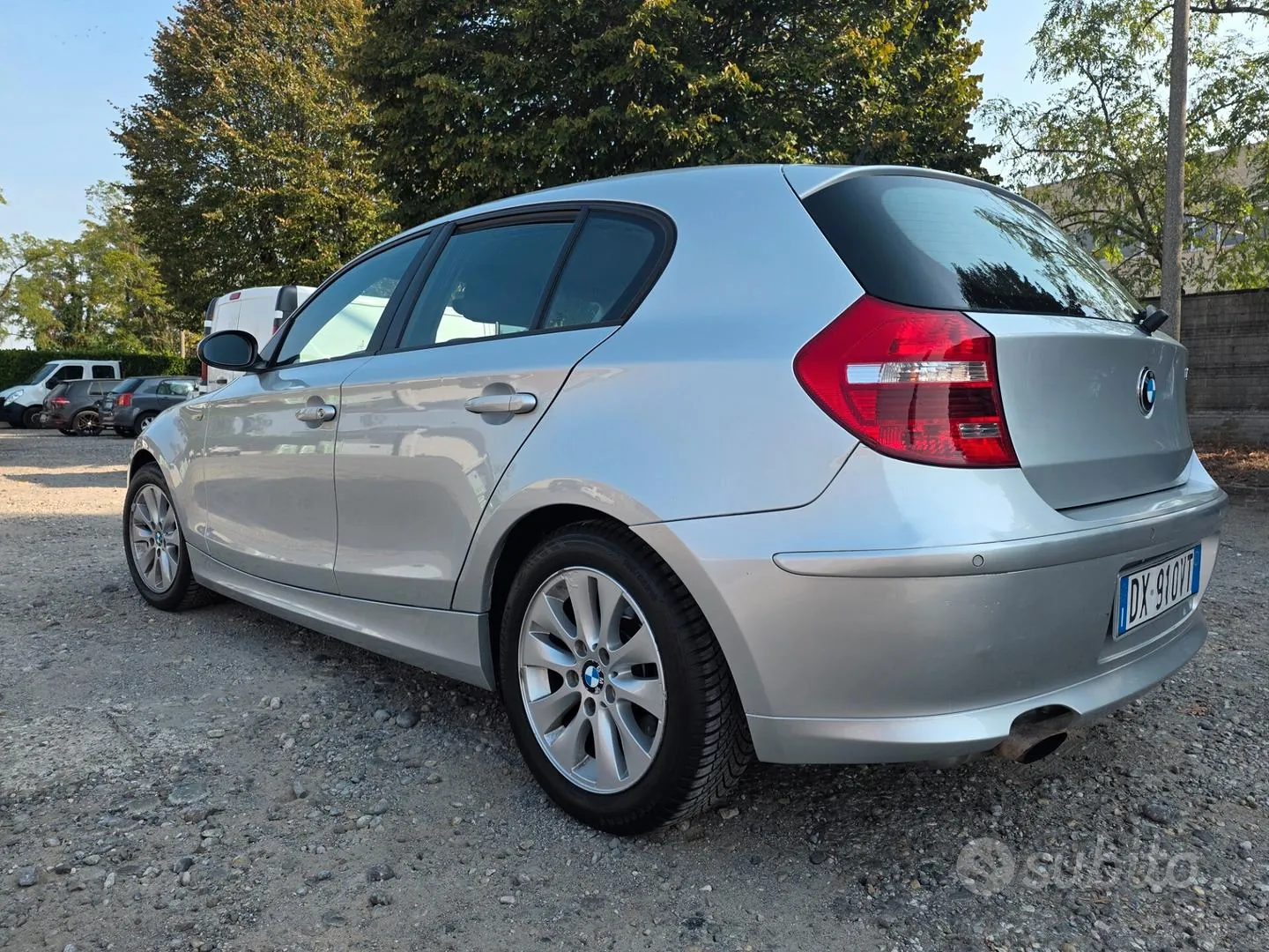 BMW 118 2009 photo 4