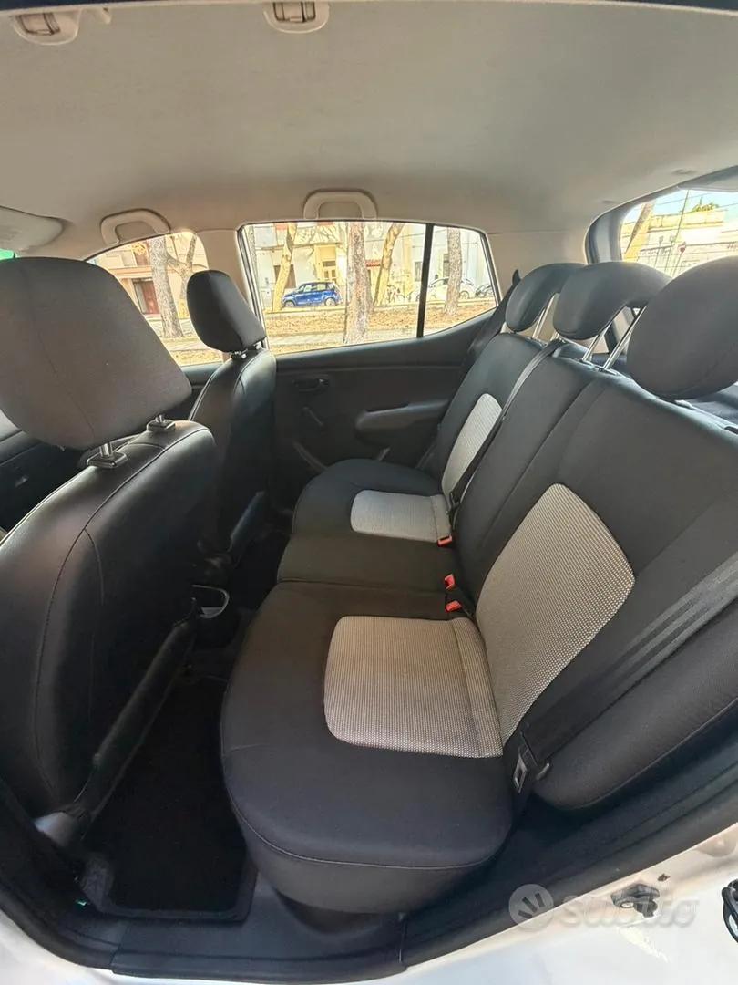 Hyundai I10 2009 photo 4