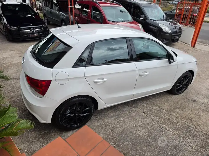 Audi A1 2016 photo 4