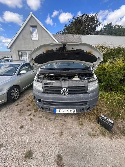 Volkswagen Transporter 2011 photo 2