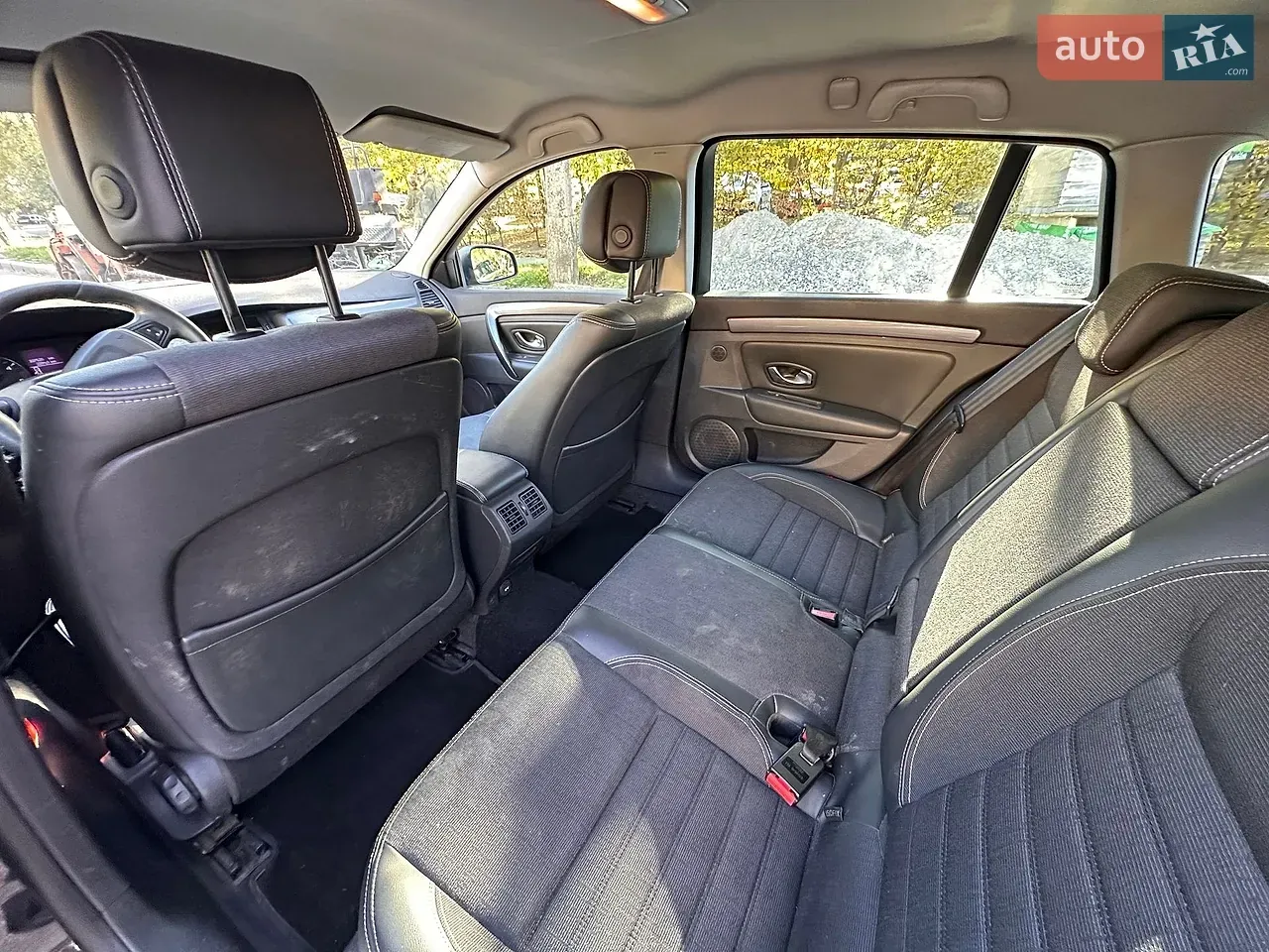 Renault Laguna 2010 photo 3