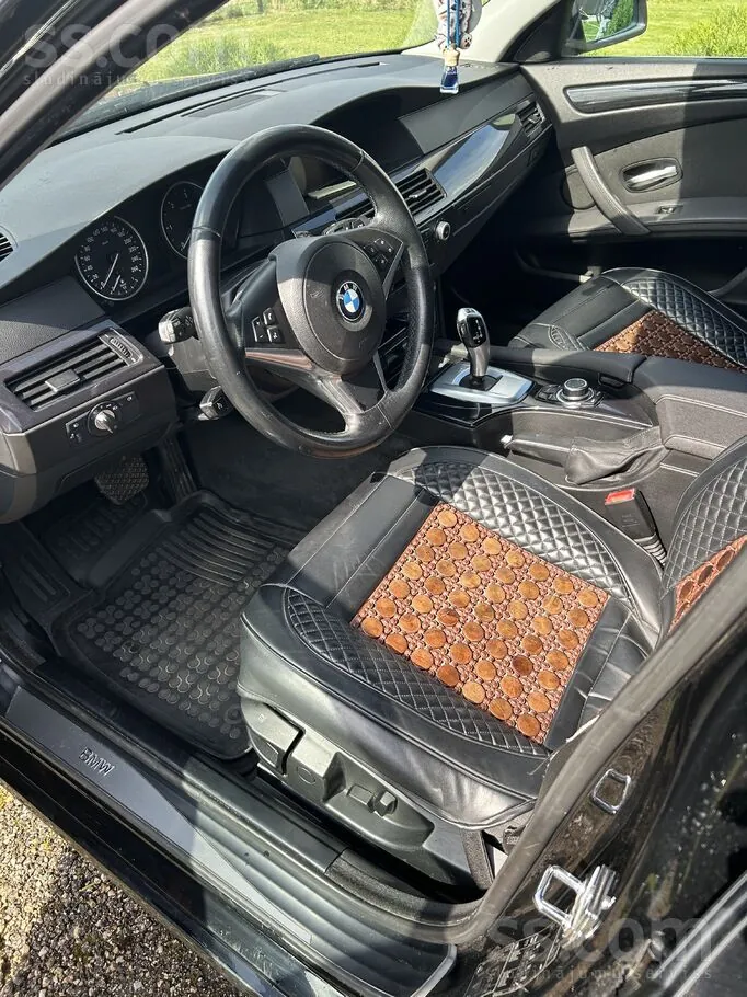 BMW 520D 2010 photo 3
