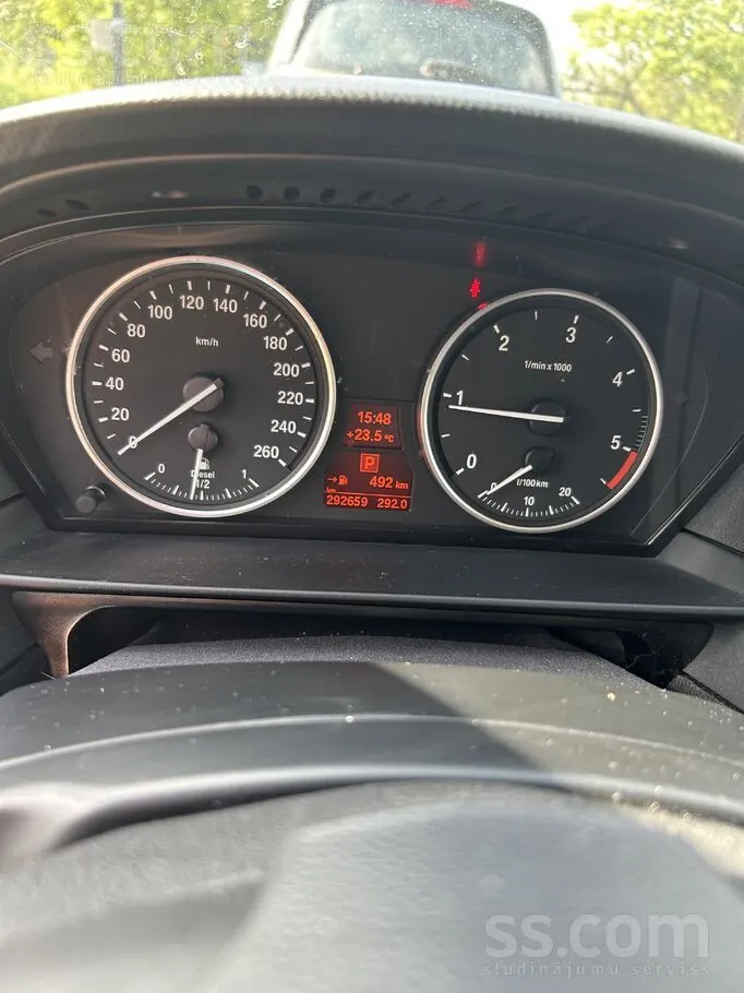 BMW 520D 2010 photo 4