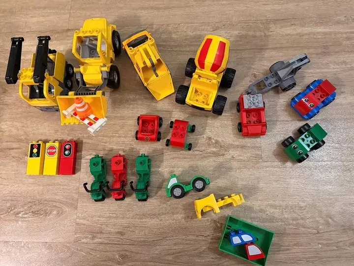 Lego Duplo Fahrzeuge