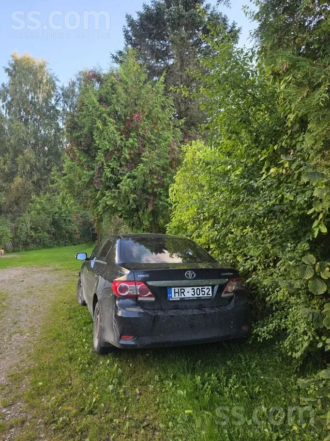 Toyota Corolla 2011 photo 2