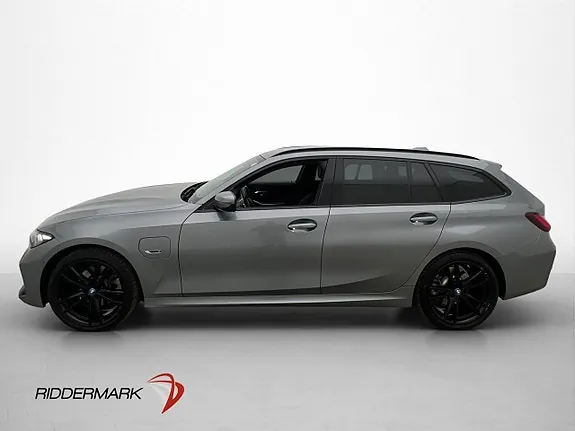 BMW 330E 2023 photo 4