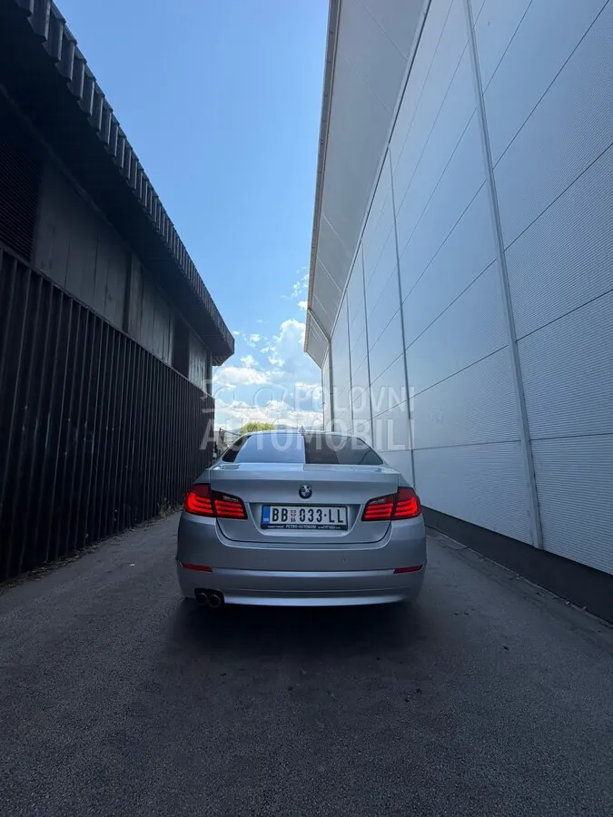 BMW 520 2011 photo 4