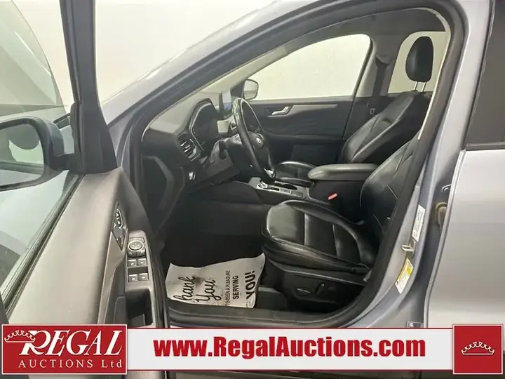 Ford Escape 2022 photo 5