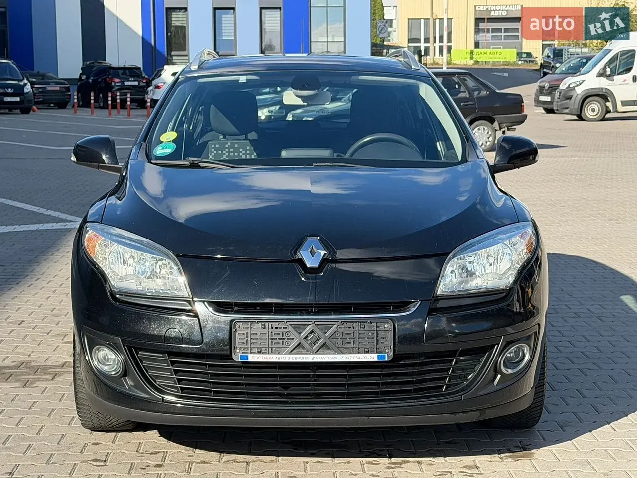 Renault Megane 2013 photo 2