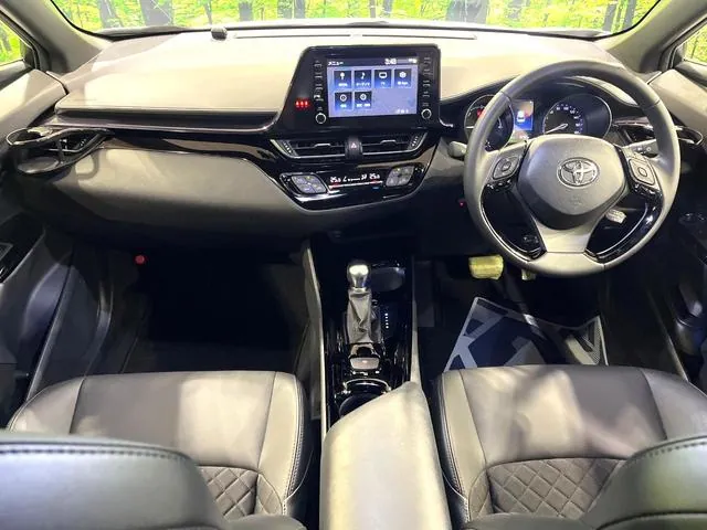 Toyota Chr 2021 photo 2