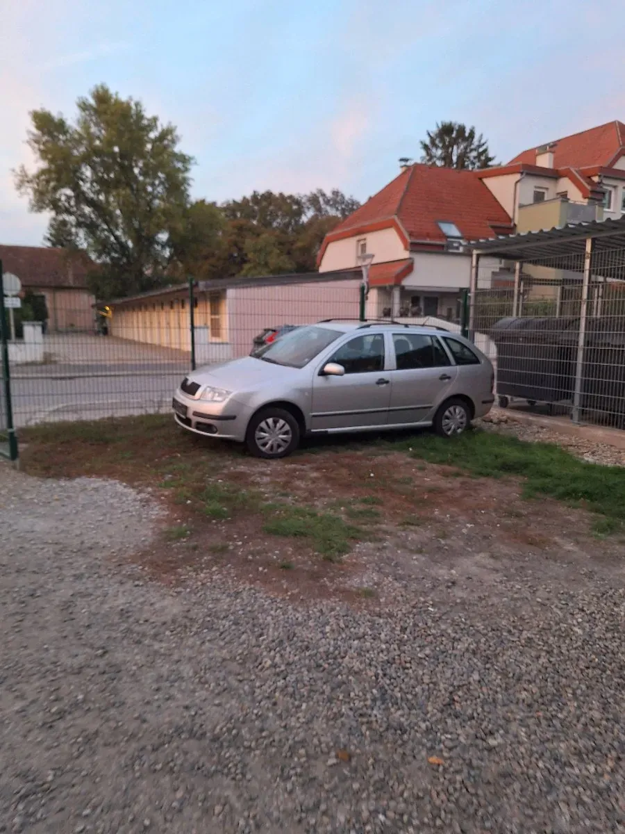 Skoda Fabia 2005 photo 3