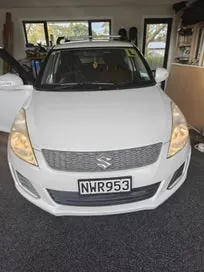 Suzuki Swift 2015 photo 2