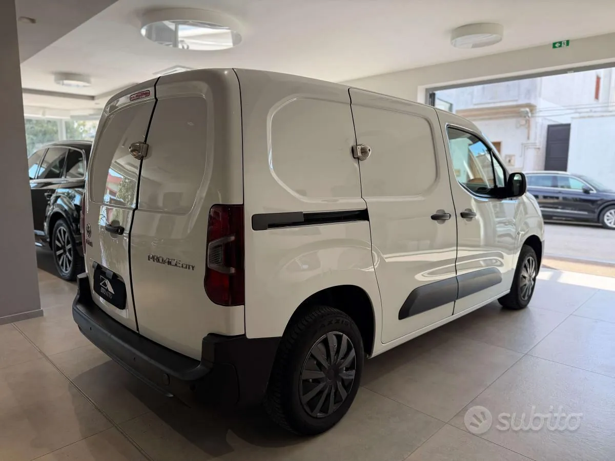 Toyota Proace City 2022 photo 4
