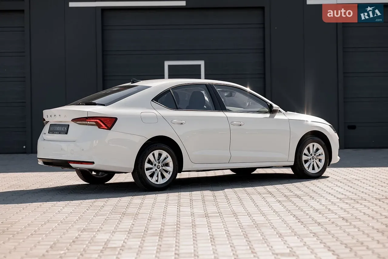 Skoda Octavia 2026 photo 4
