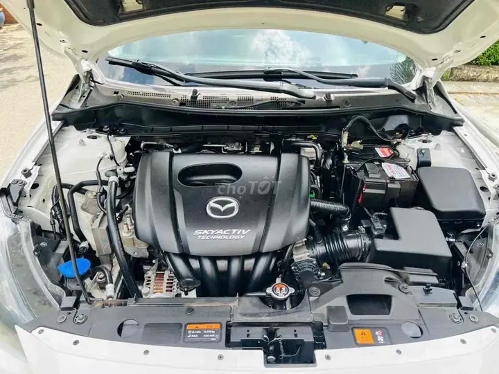 Mazda 2 2018 photo 3