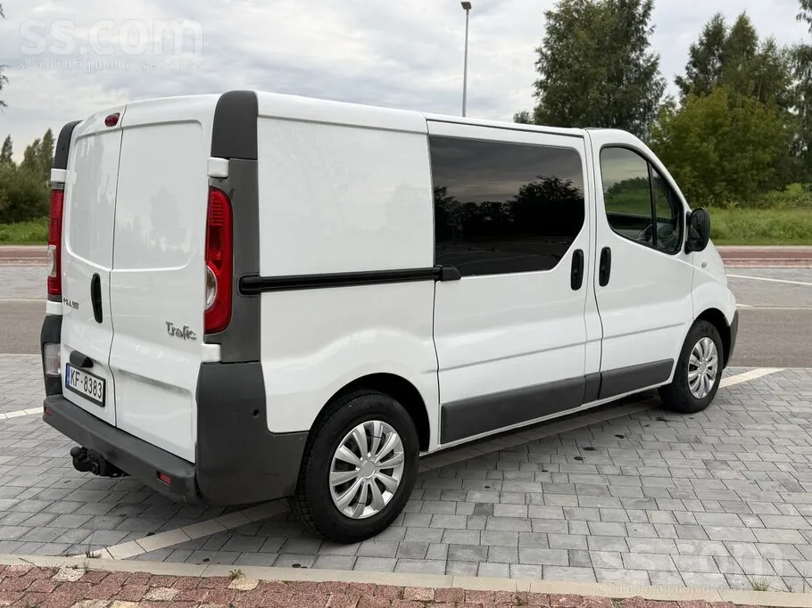 Renault Trafic 2008 photo 4