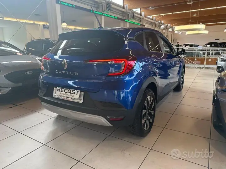 Renault Captur 2024 photo 3