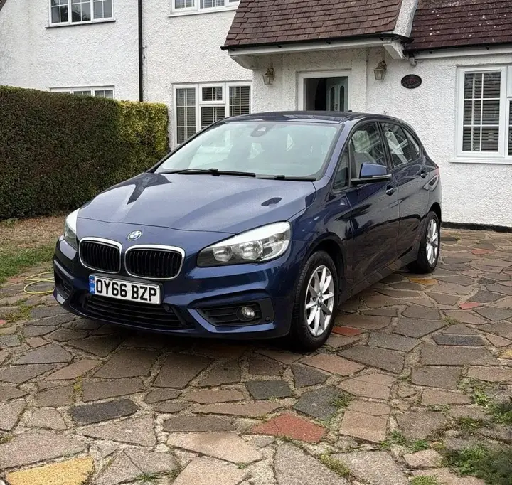 BMW 2 Series Active Tourer 2016 photo 4