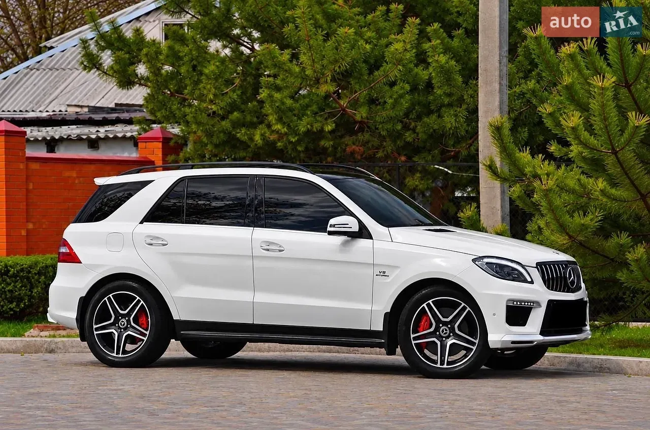 Mercedes-Benz M-Class 2012 photo 3