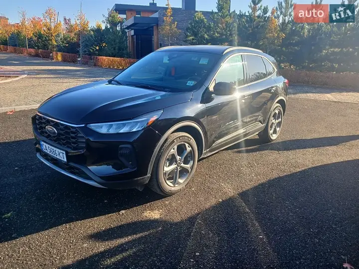 Ford Escape 2024 photo 2