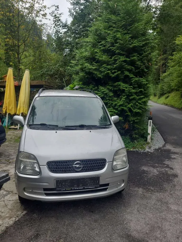 Opel Agila