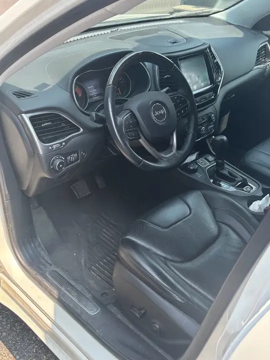 Jeep Cherokee 2019 photo 5