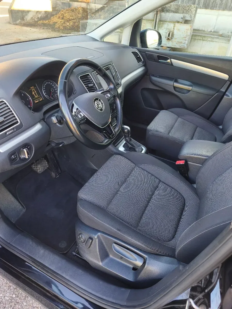 Volkswagen Sharan 2015 photo 2