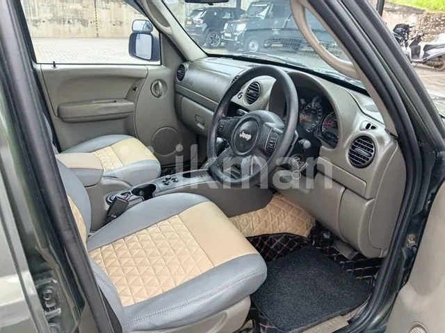 Jeep Cherokee 2007 photo 3