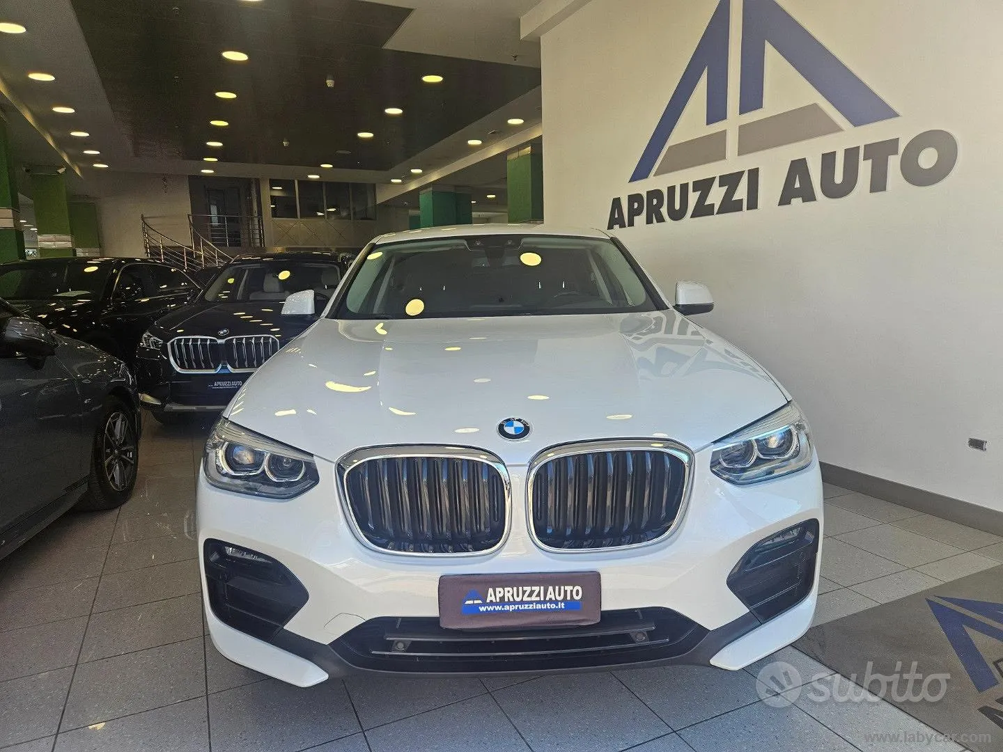 BMW X4 2019 photo 2