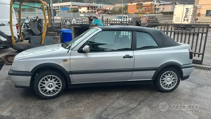 Volkswagen Golf Cabriolet
