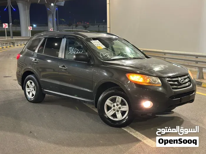 Hyundai Santa Fe 2012 photo 2