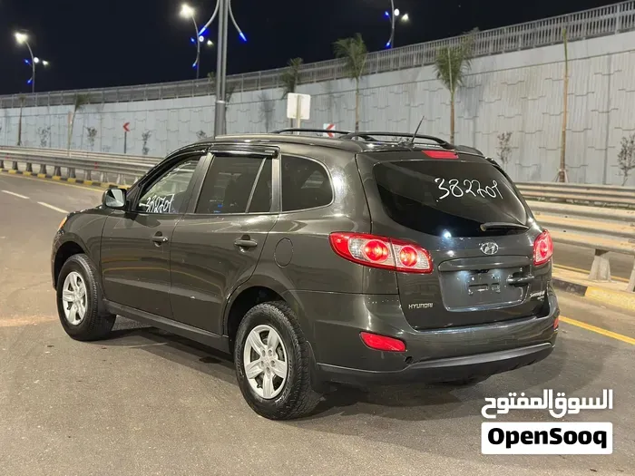 Hyundai Santa Fe 2012 photo 4