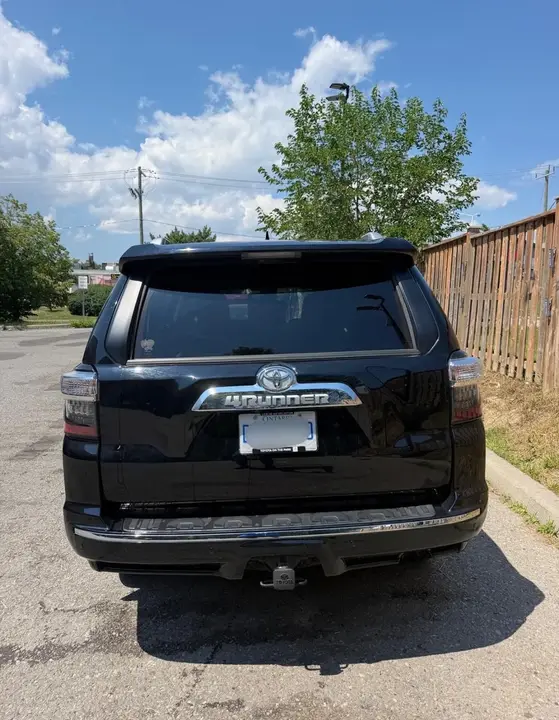 Toyota 4Runner 2024 photo 3