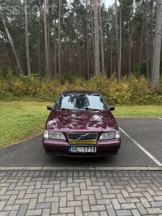 Volvo V70 1998 photo 2