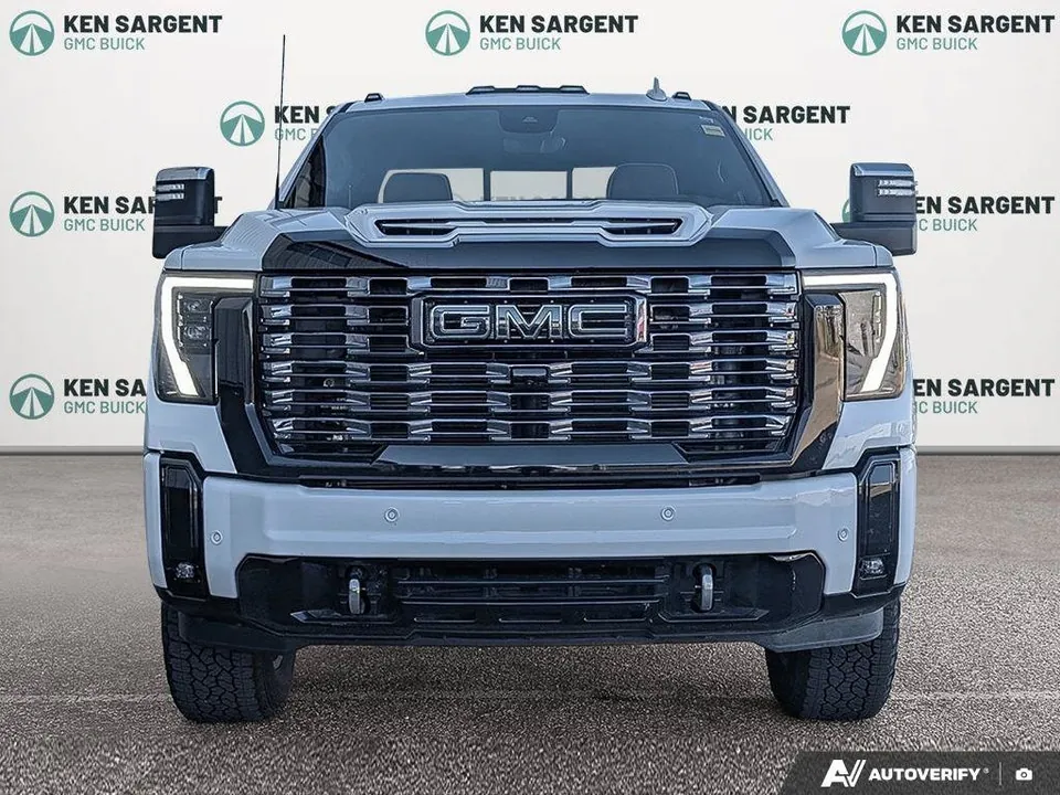 GMC Sierra 3500Hd 2026 photo 3