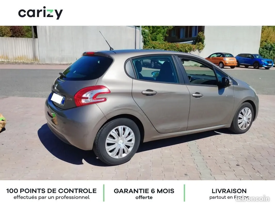 Peugeot 208 2012 photo 5
